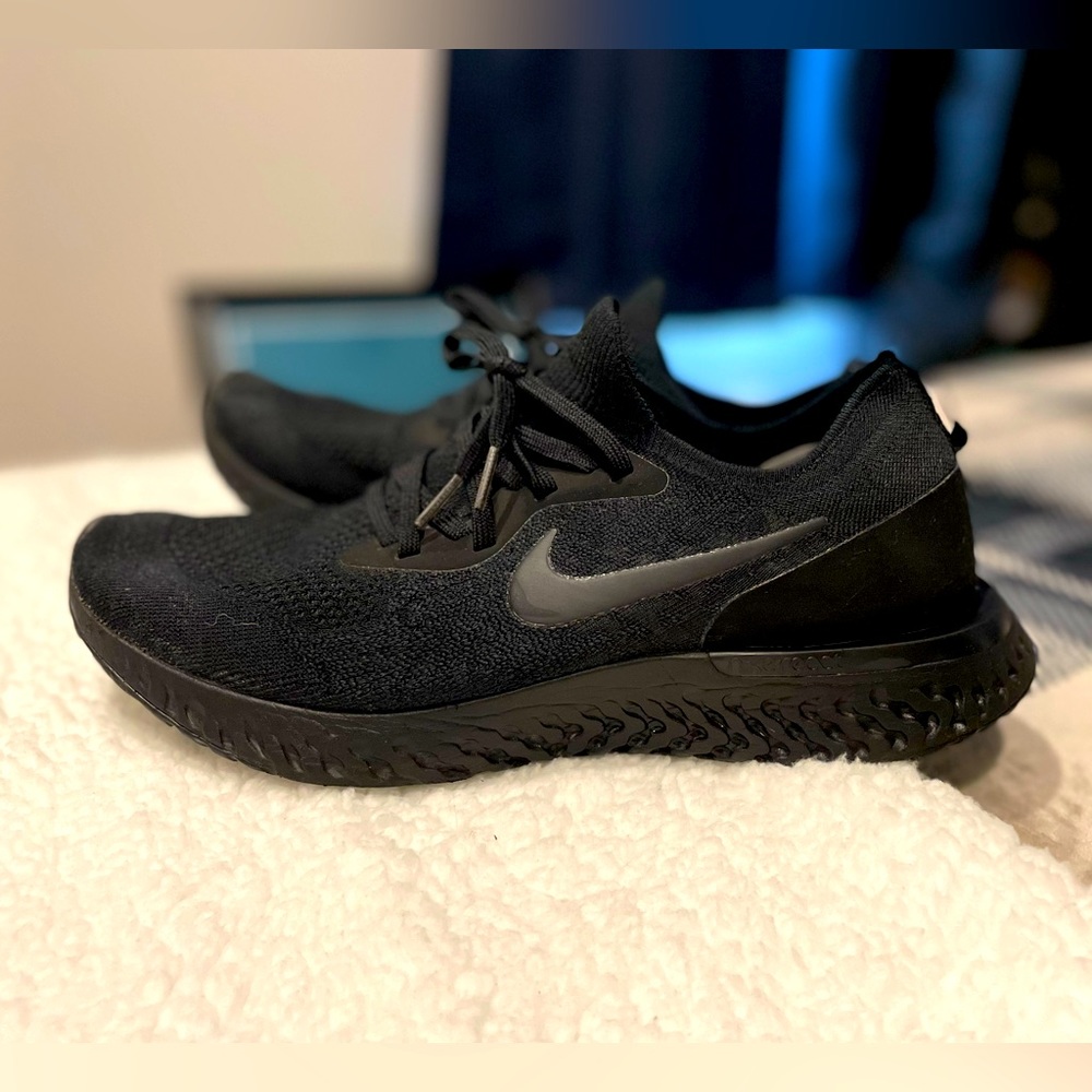 Original Nike Epic React - Triple Black -  (size 11.5)
